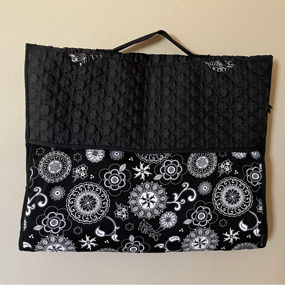 Thirty-One Garment Bag